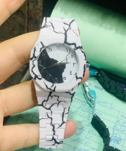 Aura Watch with Double-Design